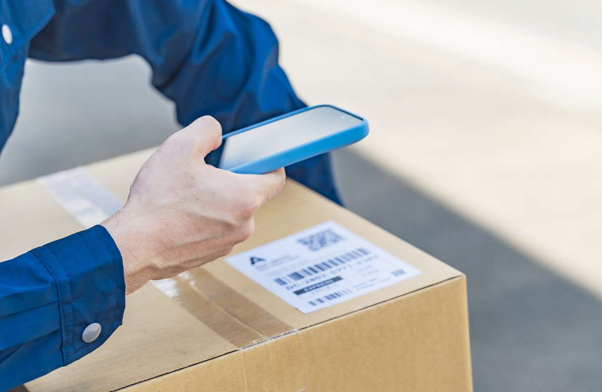 日本郵便・各宅配会社と連携した柔軟な対応